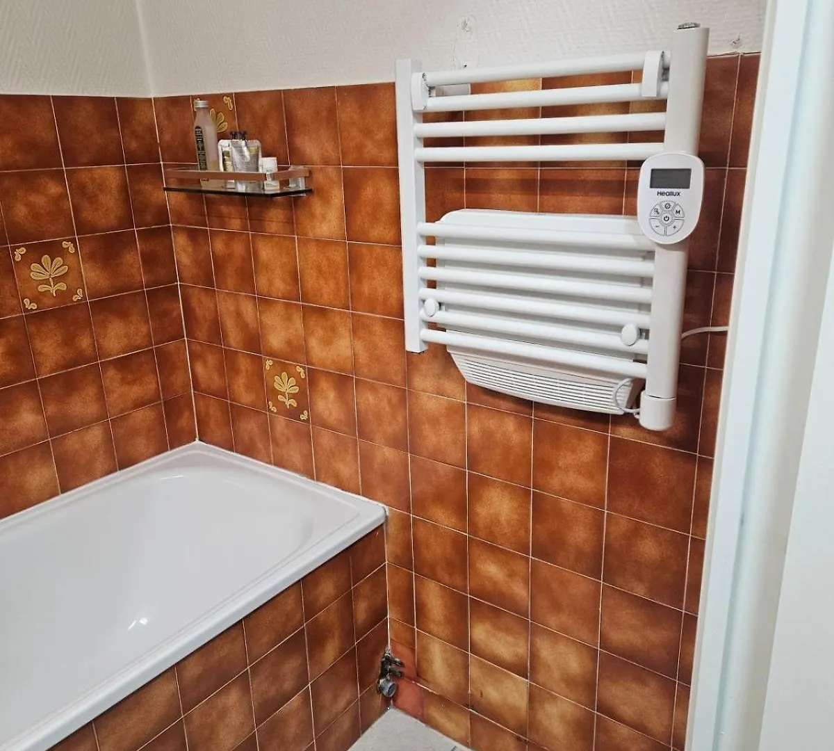 Vars Les Claux: Ski-Side Apartment with Balcony Vars (Hautes-Alpes)